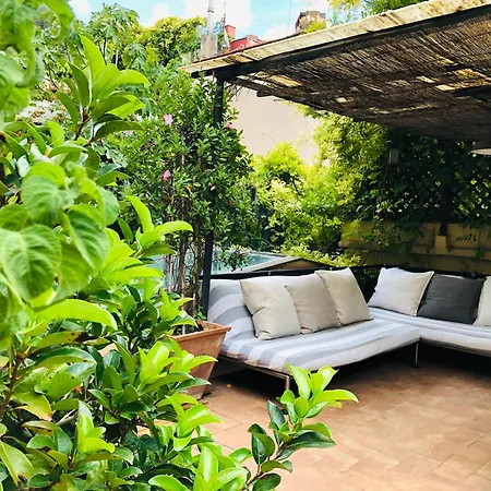 Stylish Duplex With Private Terrace Roma