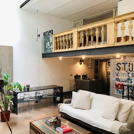Lägenhet Stylish Duplex With Private Terrace Rom